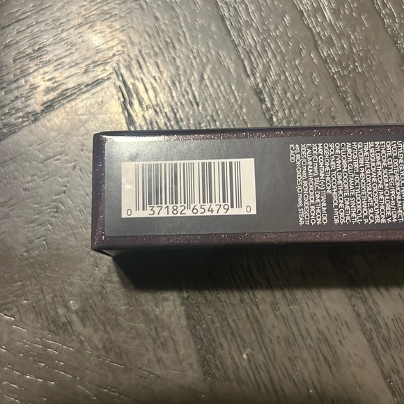 Surratt Surreal Skin Foundation Wand Shade 4 REFILL | Light / Yellow - Picture 9 of 10